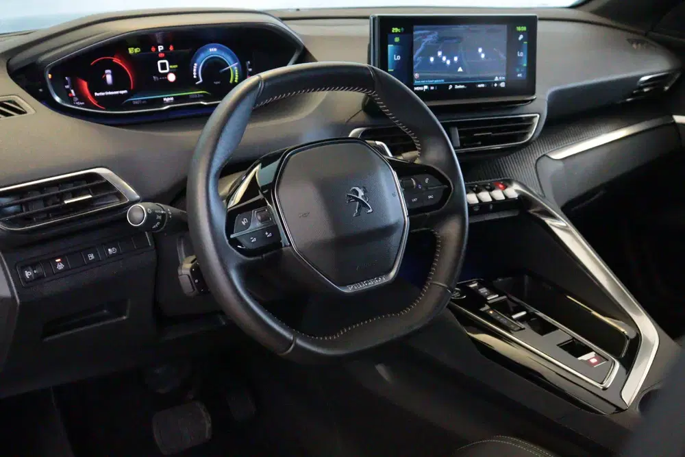 Peugeot 3008 1.6 HYbrid 180pk Allure uit 2024, foto 4