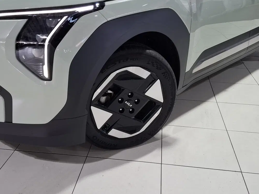 Kia EV3 Plus 81.4 kWh Stoel en Stuur verwarming uit 2025, foto 2