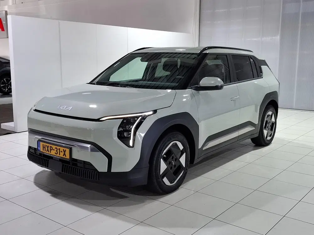 Kia EV3 Plus 81.4 kWh Stoel en Stuur verwarming uit 2025, foto 5