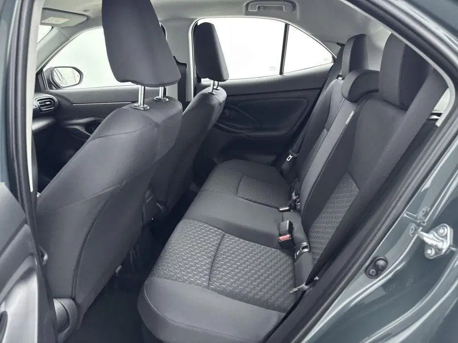 Toyota Yaris Cross 1.5 Hybrid 115 Active Nu €2.500 uit 2026, foto 12