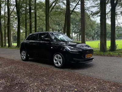 Suzuki Swift 1.2 Select Smart Hybrid uit 2025