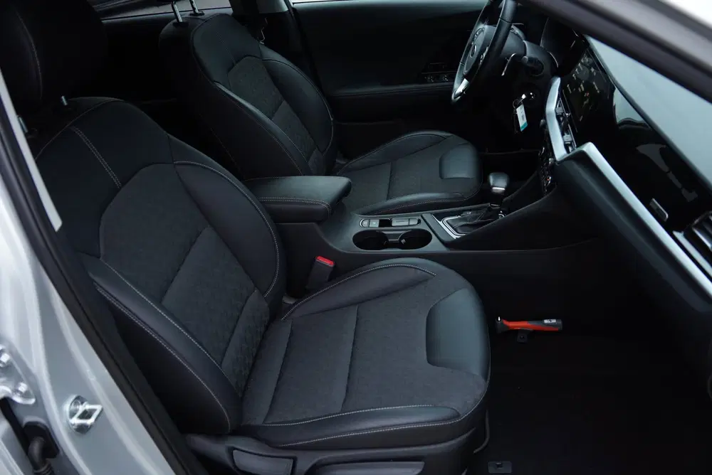 Kia Niro 1.6 GDi Hybrid DynamicLine 2019 Camera Nav uit 2019, foto 13