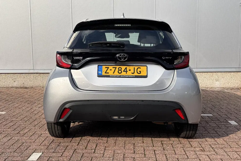 Toyota Yaris 1.5 Hybrid 115 Active Camera uit 2024, foto 5