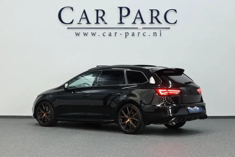 SEAT Leon 2.0 TSI 4DRIVE CUPRA R 300+PK LED uit 2019, foto 7