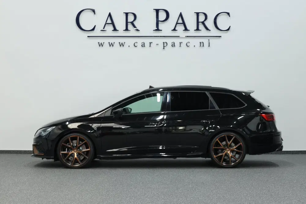 SEAT Leon 2.0 TSI 4DRIVE CUPRA R 300+PK LED uit 2019, foto 8