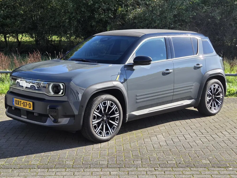 Renault 4 comfort range iconic canvas dak 52 kWh uit 2026, foto 2