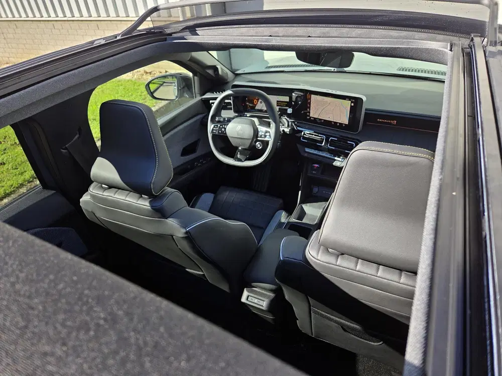 Renault 4 comfort range iconic canvas dak 52 kWh uit 2026, foto 5