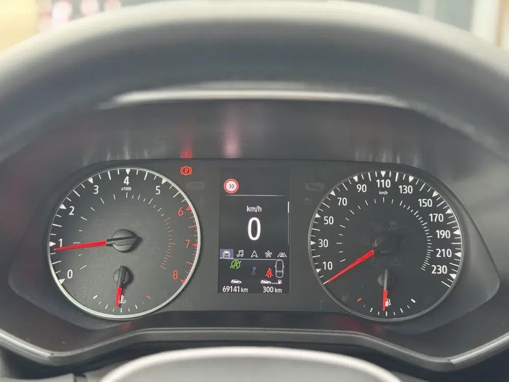 Renault Clio 1.0 TCe Zen uit 2020, foto 15