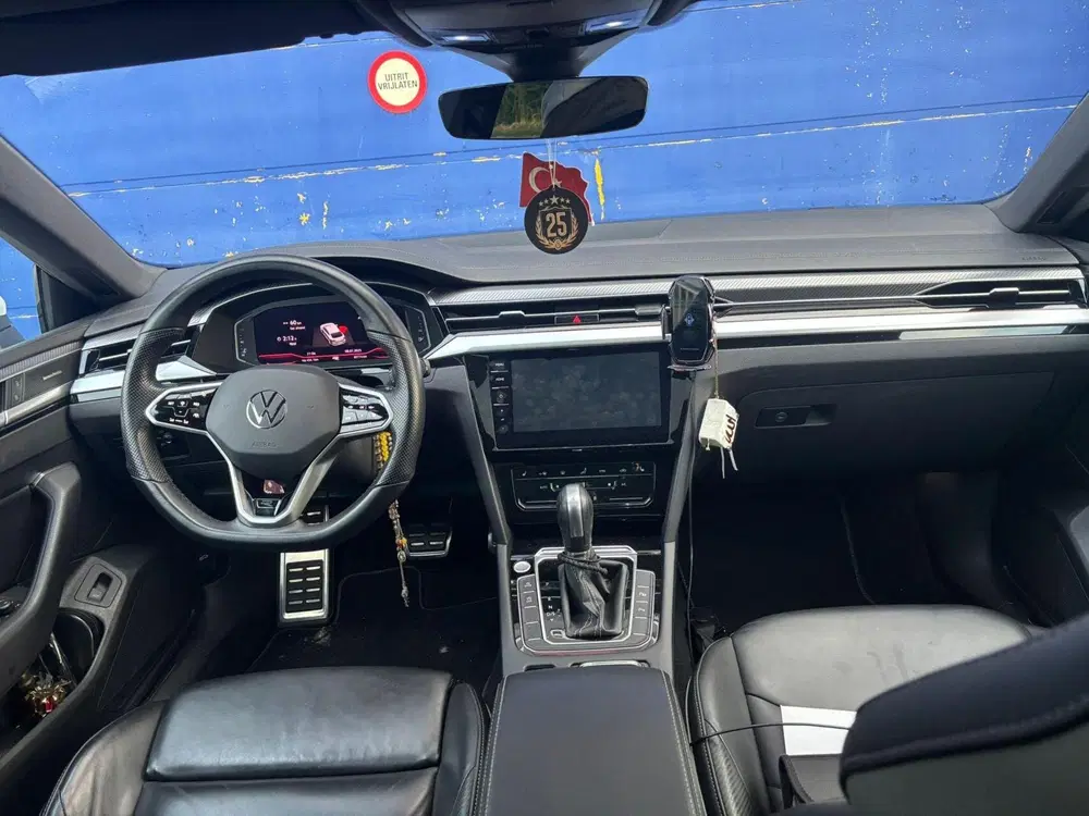 Volkswagen Arteon 2.0 TDI R-Line Business uit 2021, foto 9