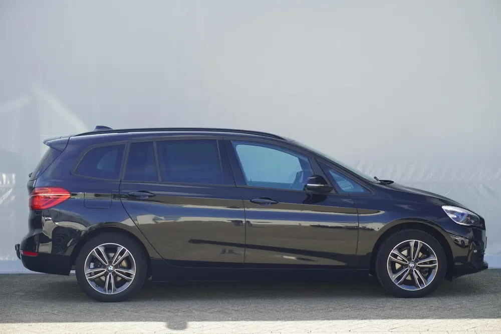 BMW 2-serie 216i 7p. M Sport uit 2022, foto 4