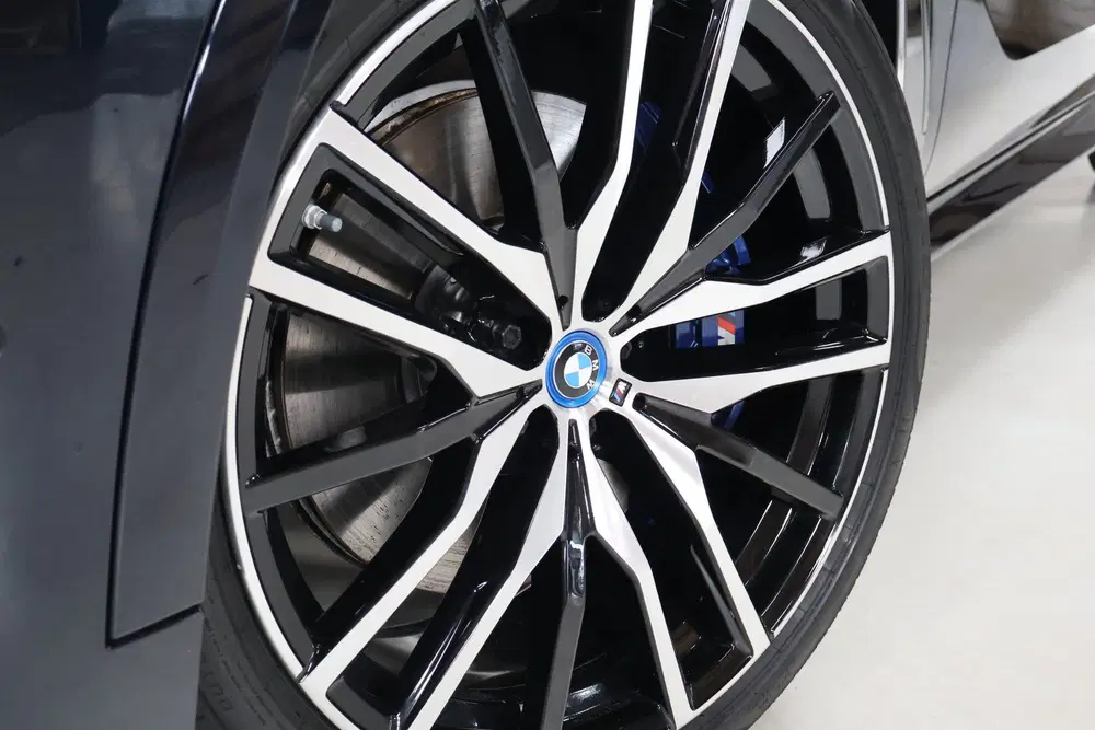 BMW X5 xDrive45e M-Sport uit 2022, foto 14