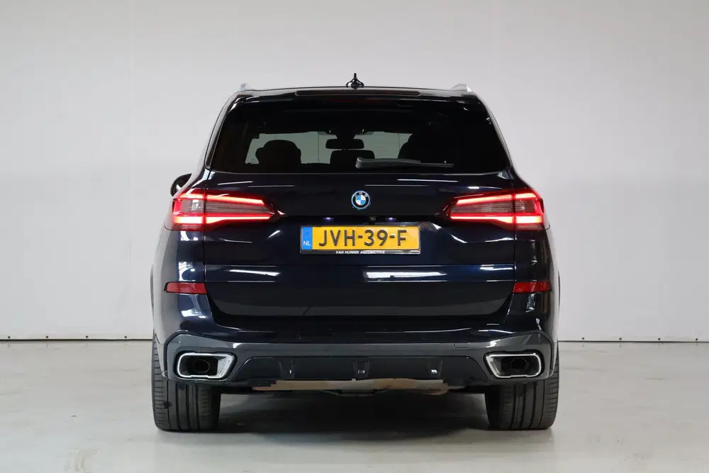 BMW X5 xDrive45e M-Sport uit 2022, foto 8