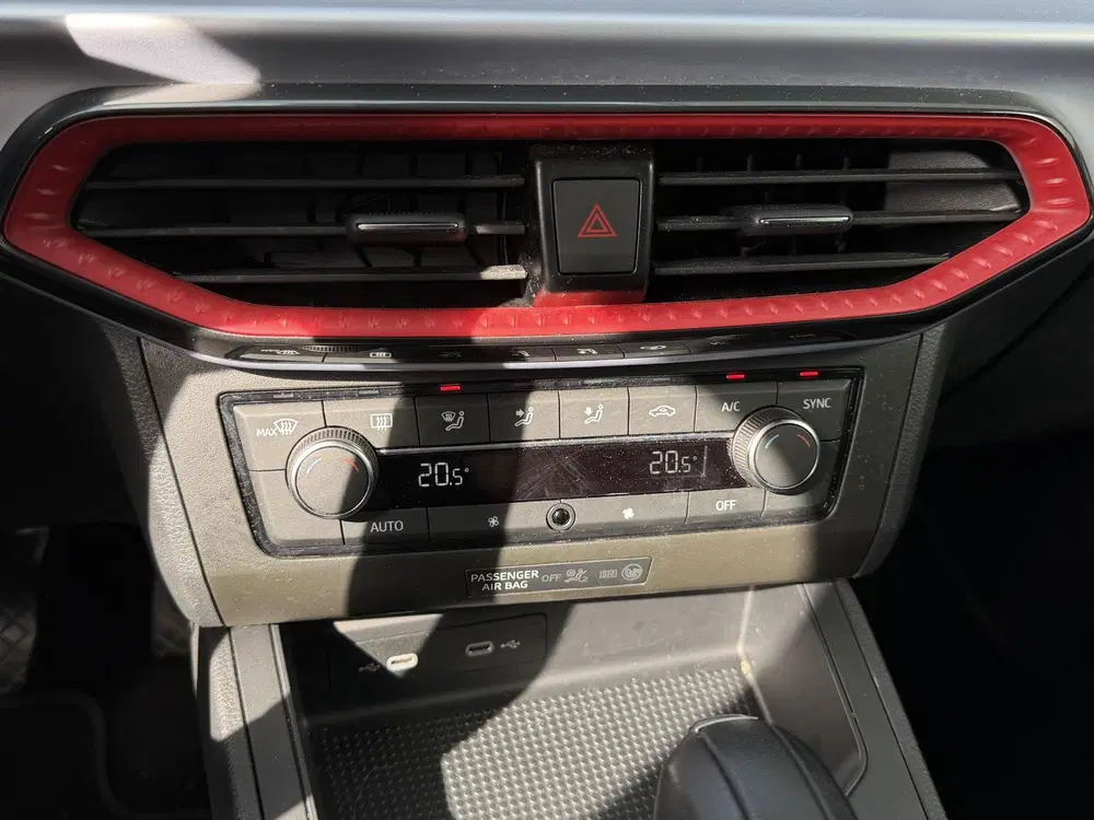 SEAT Ibiza 1.0 EcoTSI FR Business Connect 17" uit 2025, foto 9
