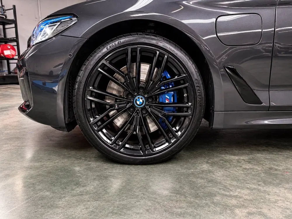 BMW 5-serie 545e xDrive M-sport Business Edition Plus uit 2022, foto 12
