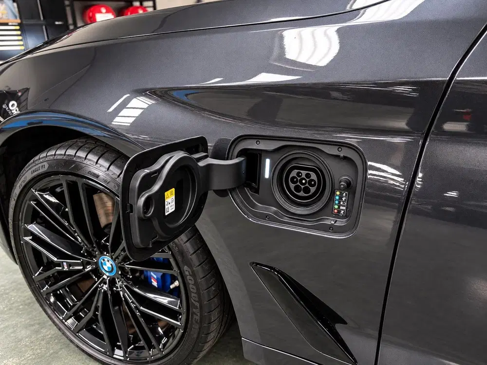 BMW 5-serie 545e xDrive M-sport Business Edition Plus uit 2022, foto 13