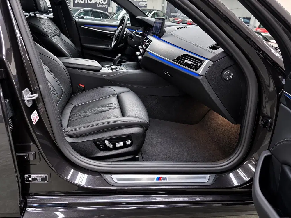 BMW 5-serie 545e xDrive M-sport Business Edition Plus uit 2022, foto 15