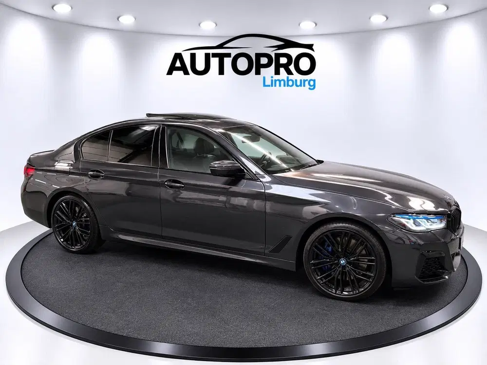 BMW 5-serie 545e xDrive M-sport Business Edition Plus uit 2022, foto 6