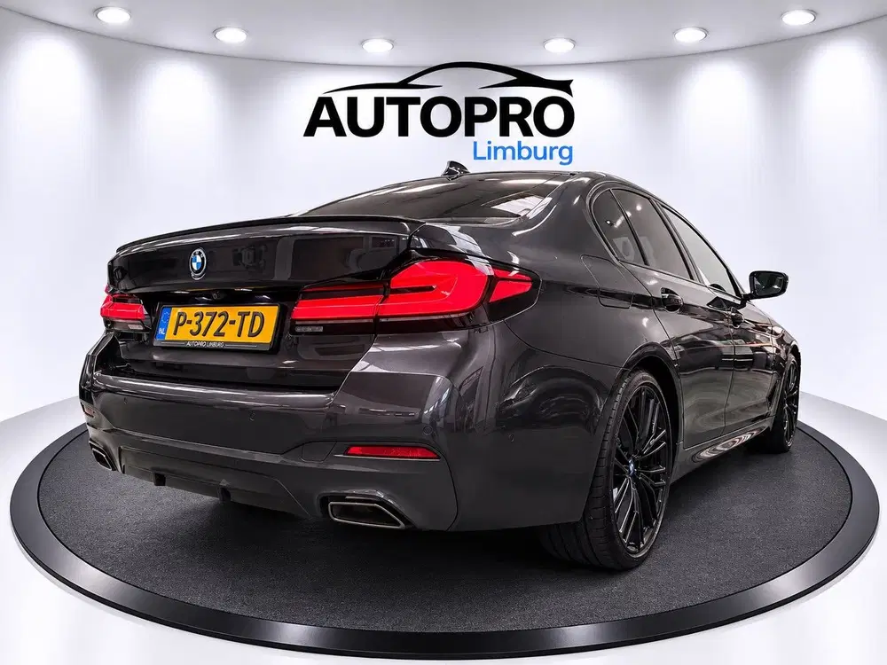 BMW 5-serie 545e xDrive M-sport Business Edition Plus uit 2022, foto 9