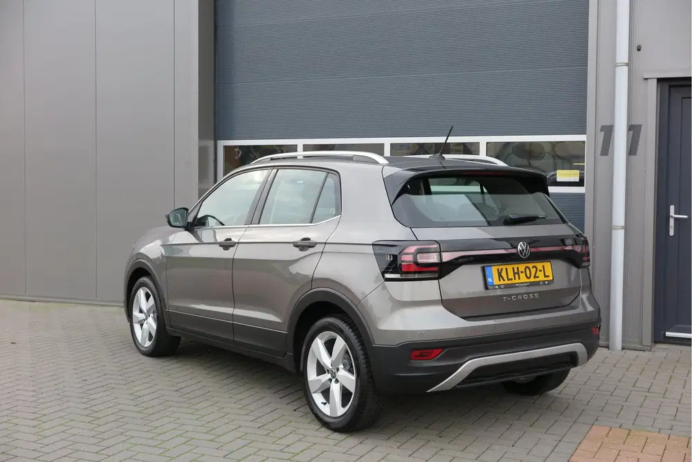 Volkswagen T-Cross 1.0 TSI 110pk DSG Style uit 2021, foto 11