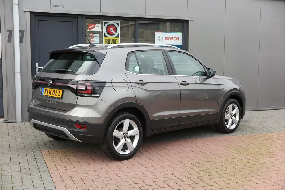Volkswagen T-Cross 1.0 TSI 110pk DSG Style uit 2021, foto 14