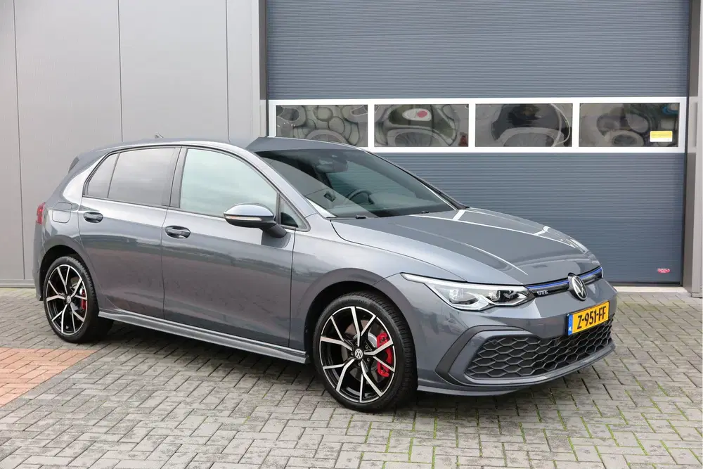 Volkswagen Golf 1.4 eHybrid 245pk GTE uit 2021, foto 2