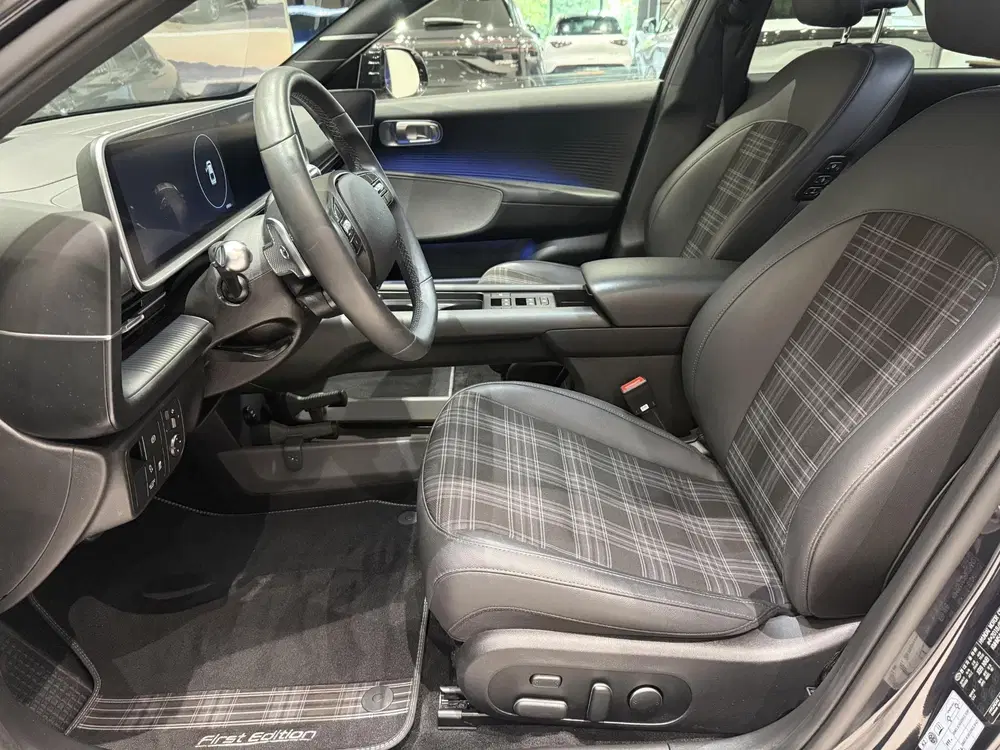 Hyundai IONIQ First Edition AWD 77.4 kWh SOH 96% uit 2023, foto 7