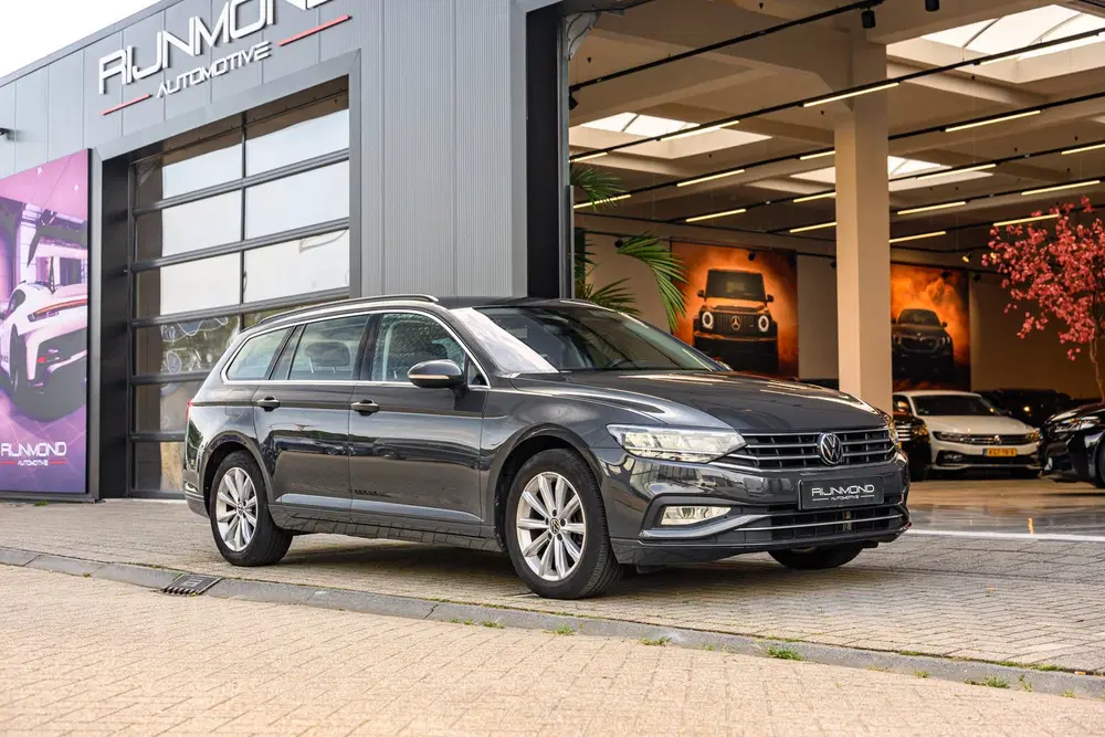 Volkswagen Passat 1.5 TSI Business Plus Pro uit 2020, foto 10