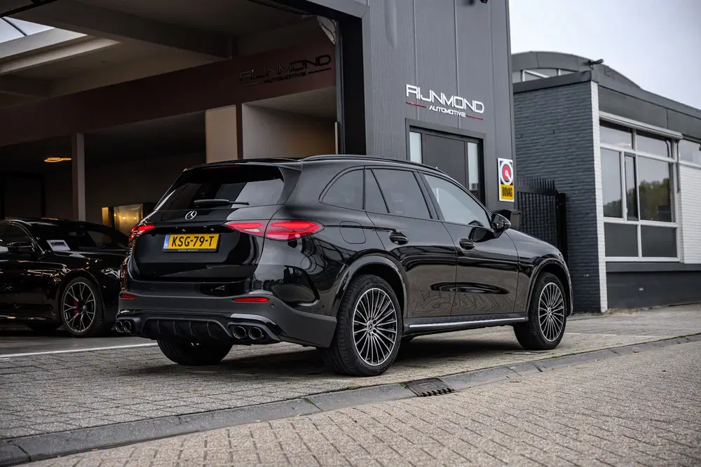 Mercedes-Benz GLC 400e 4MATIC AMG uit 2024, foto 11
