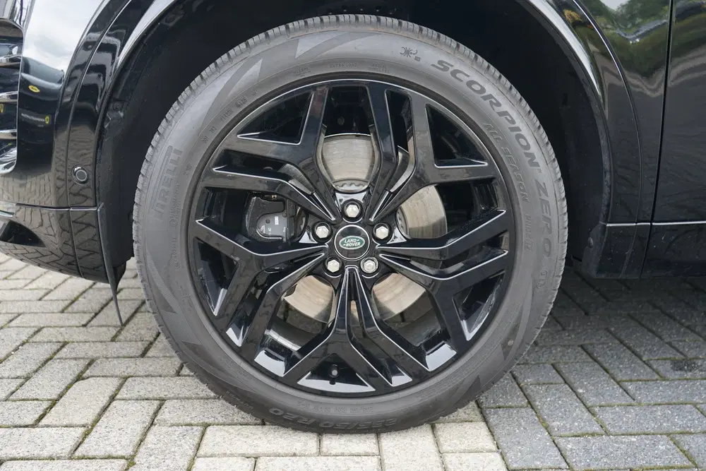 Land Rover Discovery Sport P270e PHEV Business Landmark Edit uit 2026, foto 8