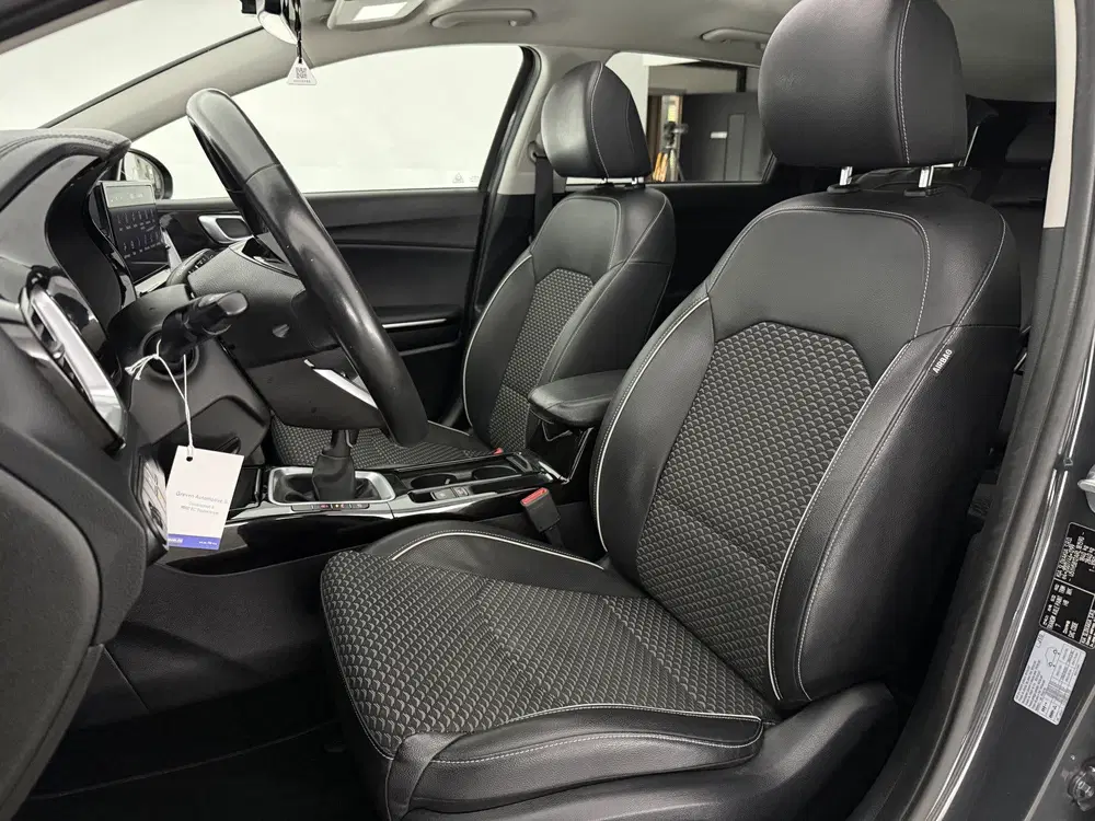 Kia Ceed 1.0 T-GDi ExecutiveLine uit 2024, foto 15