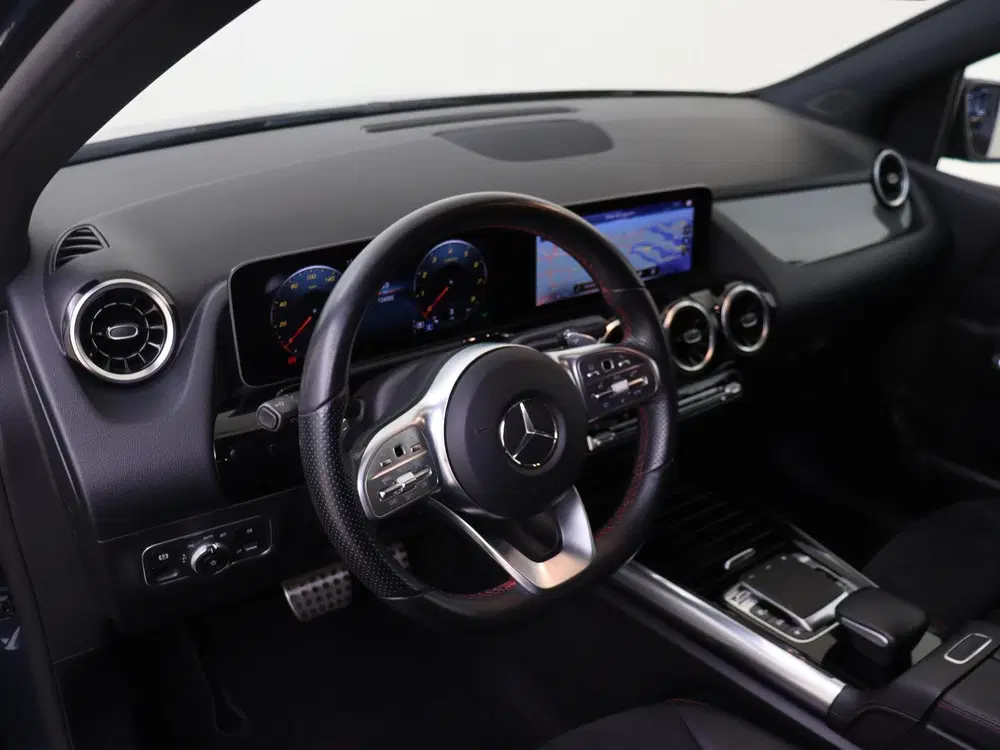 Mercedes-Benz B-Klasse 180 Business Solution AMG uit 2019, foto 14