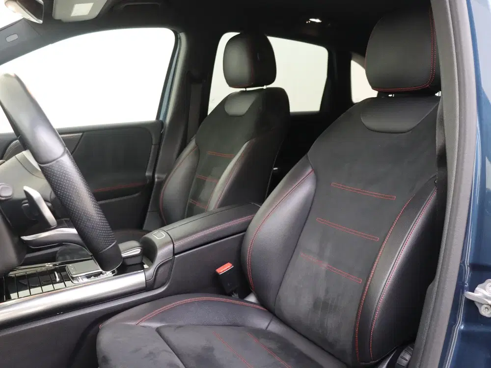 Mercedes-Benz B-Klasse 180 Business Solution AMG uit 2019, foto 4