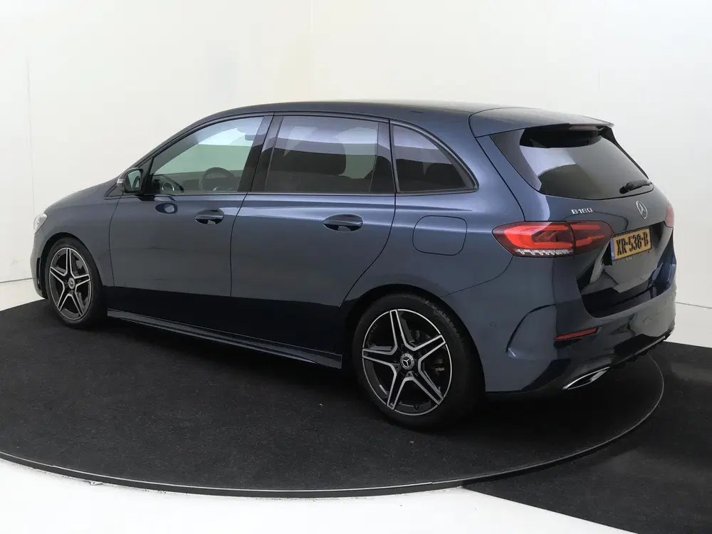 Mercedes-Benz B-Klasse 180 Business Solution AMG uit 2019, foto 6