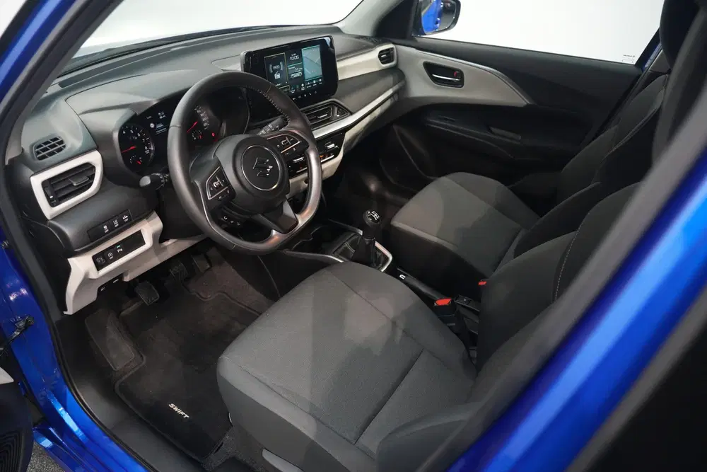 Suzuki Swift 1.2 Style Smart Hybrid NAVI CAMERA uit 2025, foto 8