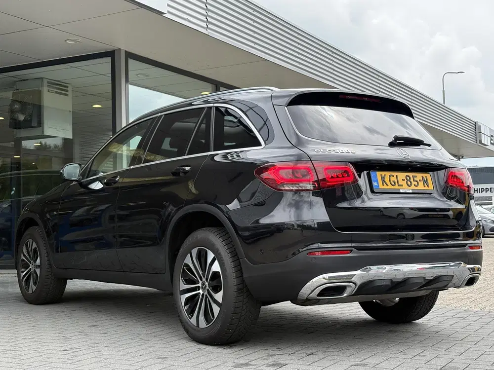 Mercedes-Benz GLC 300e 4MATIC 320pk uit 2020, foto 7