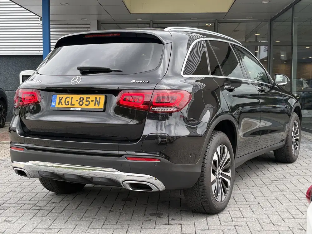 Mercedes-Benz GLC 300e 4MATIC 320pk uit 2020, foto 9