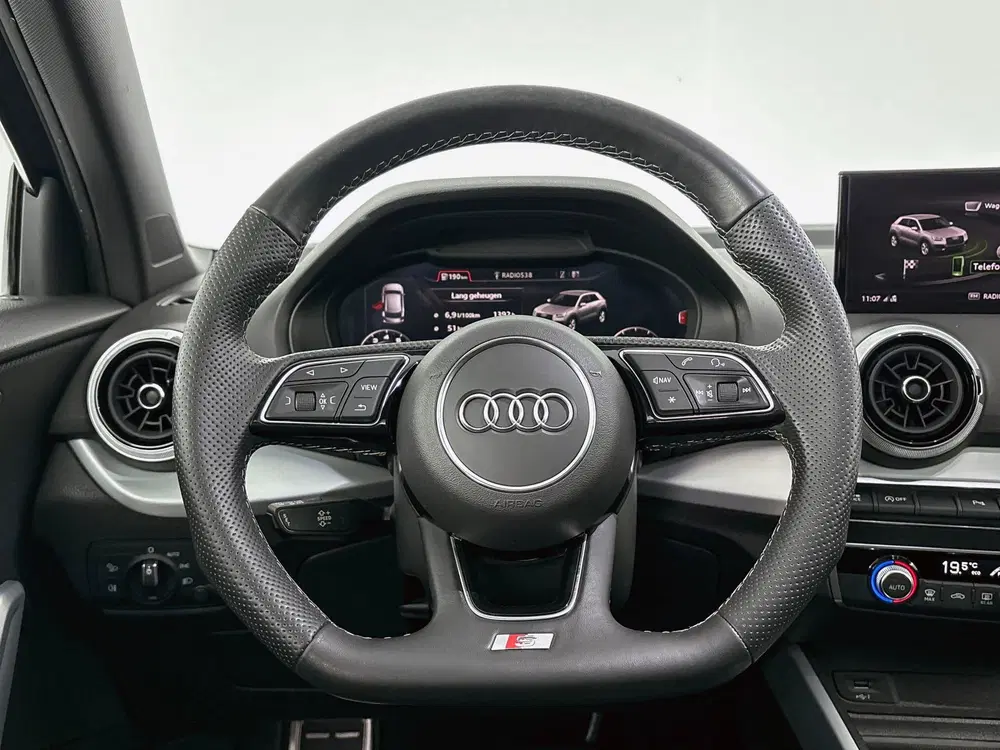 Audi Q2 35 TFSI S Edition 150PK uit 2021, foto 13