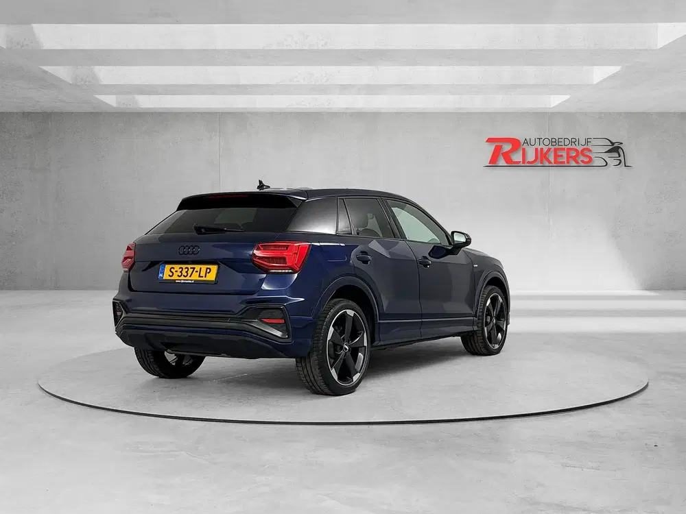 Audi Q2 35 TFSI S Edition 150PK uit 2021, foto 2