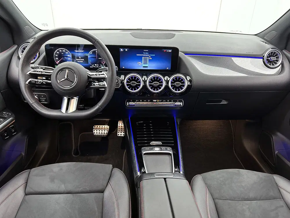 Mercedes-Benz B-Klasse 250 e Star Edition AMG Line Keyless g uit 2025, foto 4