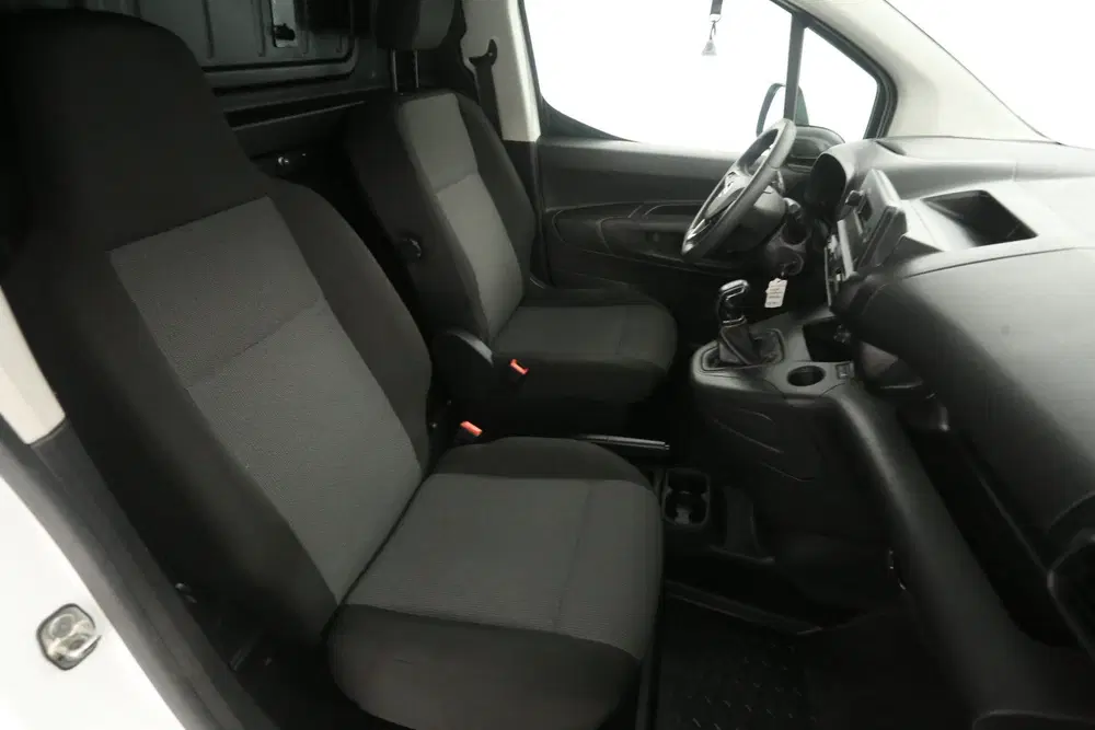 Opel Combo 1.5D 102PK uit 2021, foto 10