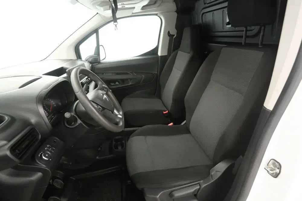 Opel Combo 1.5D 102PK uit 2021, foto 9
