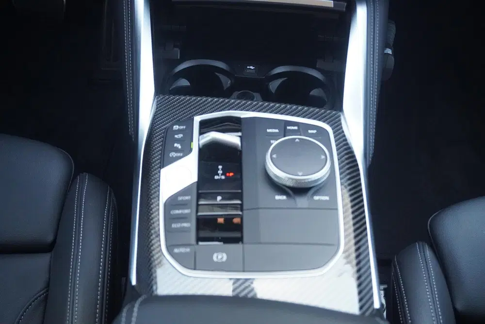 BMW 4-serie Coupé 420i uit 2025, foto 14