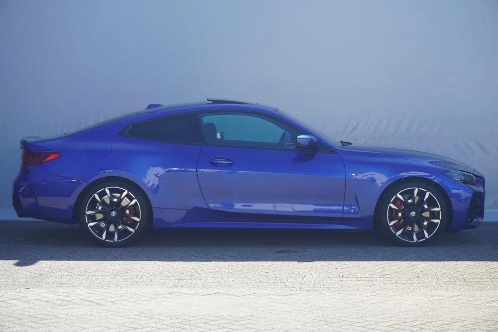 BMW 4-serie Coupé 420i uit 2025, foto 4