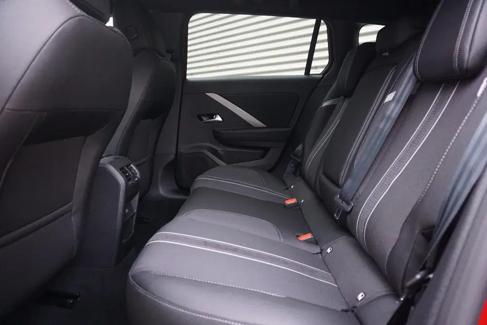 Opel Astra 1.2 Turbo GS 360 Camera uit 2023, foto 13