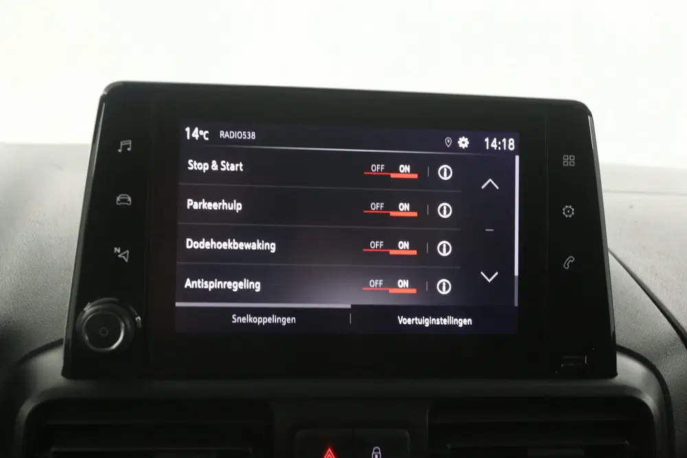 Opel Combo 1.2 111PK uit 2020, foto 15