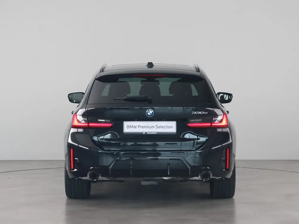 BMW 3-serie 330e Touring M Sport Pro uit 2026, foto 6