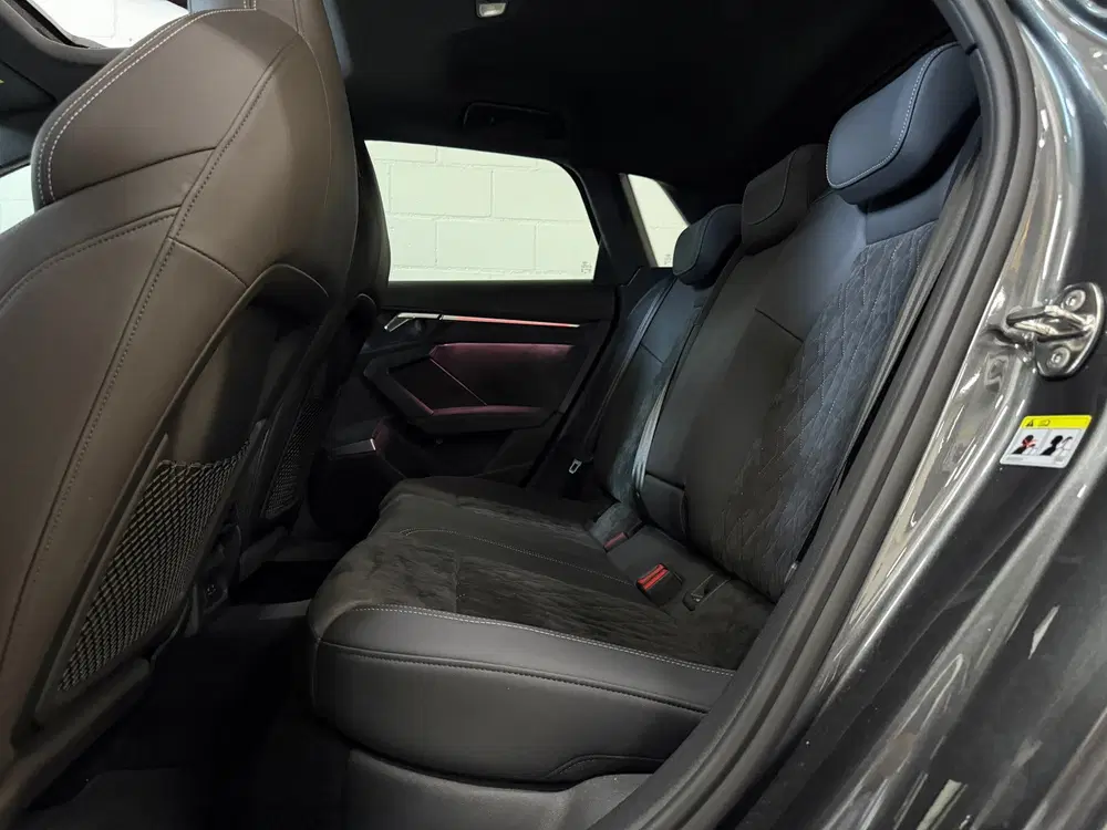 Audi A3 2.0 TFSI S3 quattro Edition One Pano*Matri uit 2021, foto 11