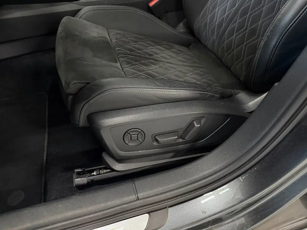 Audi A3 2.0 TFSI S3 quattro Edition One Pano*Matri uit 2021, foto 13