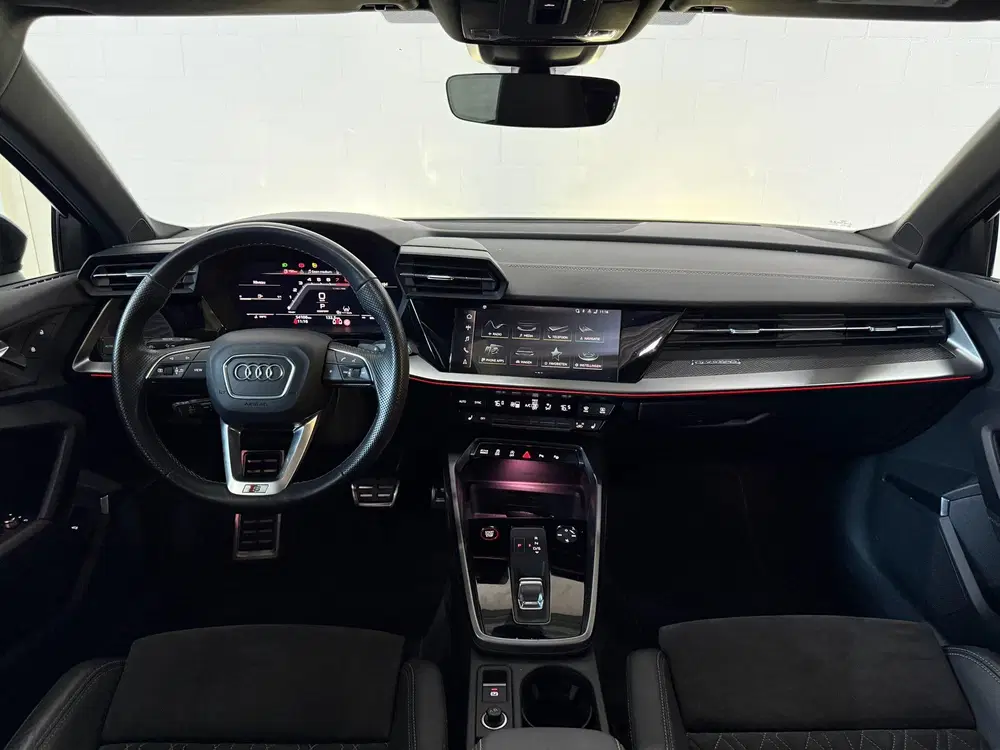 Audi A3 2.0 TFSI S3 quattro Edition One Pano*Matri uit 2021, foto 14