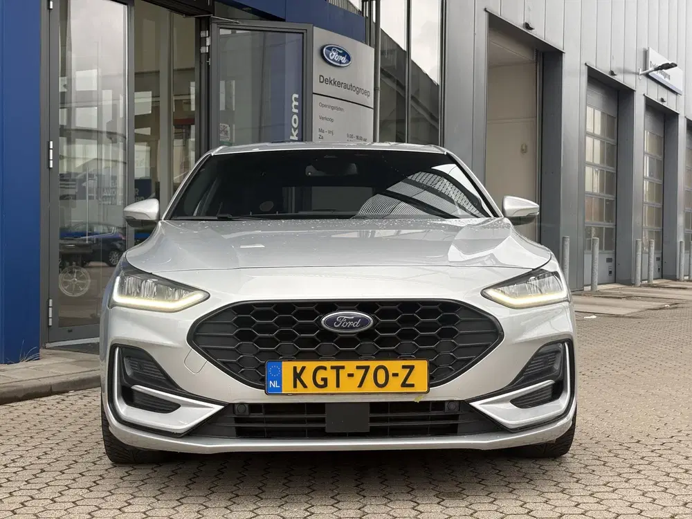 Ford Focus 1.0 EcoBoost Hybrid ST Line Hatchback uit 2023, foto 3
